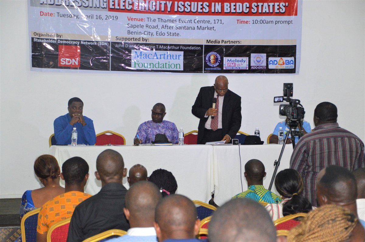 SDNNigerDelta's tweet photo. ‘’Consumers have right to be informed before disconnection, they have right to electric meter, proper services, and transparent billings’’.-Mr Johnson Uche, Acting Zonal Coordinator Consumer Protection Council, (CPC).
cc @CPCNig
#PowerHourNG https://t.co/uqbxshU5mW