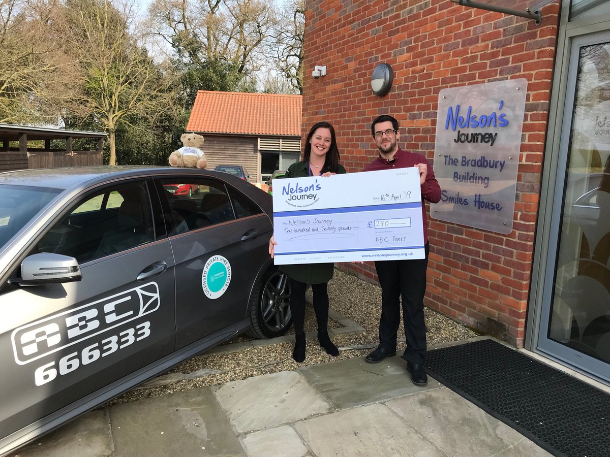 Loved seeing Chris from ⁦<a href="/Abc_Taxis/">Abc_Taxis</a>⁩ at Smiles House this afternoon. They have donated an amazing £270 to us in addition to the incredible support they give us on a regular basis. Thank you ABC!!