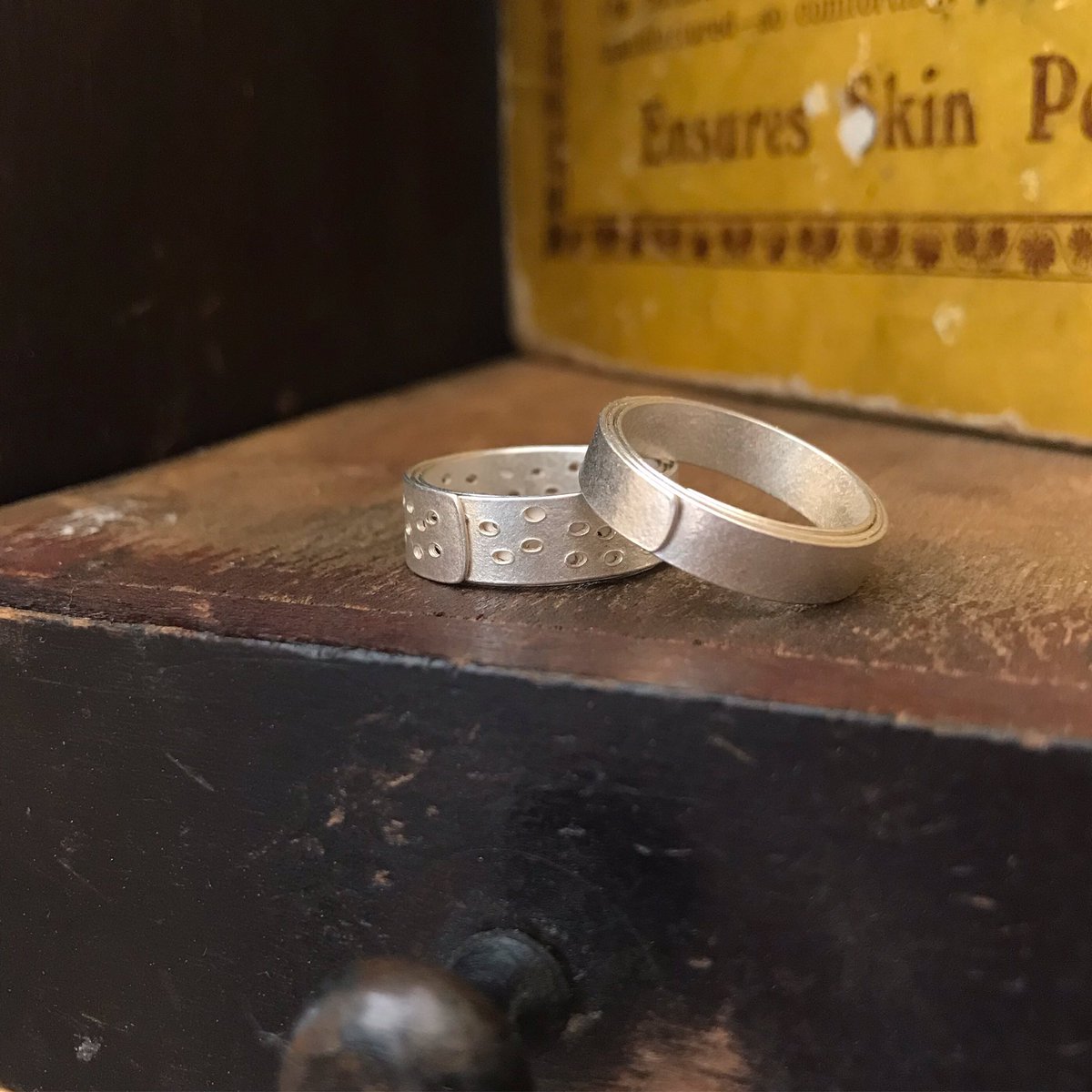 clarehillerby's tweet photo. Holey wrap and narrow wrap rings are available in the shop. Made to order to size online. Or can be made in gold, contact me for options
#silverring #goldring #holes #wrapped #bands #weddingband #handmade #madebyhand #madeinmanchester #makersatmanchestercraft #studio20a #upstairs https://t.co/OlrTFpywTS