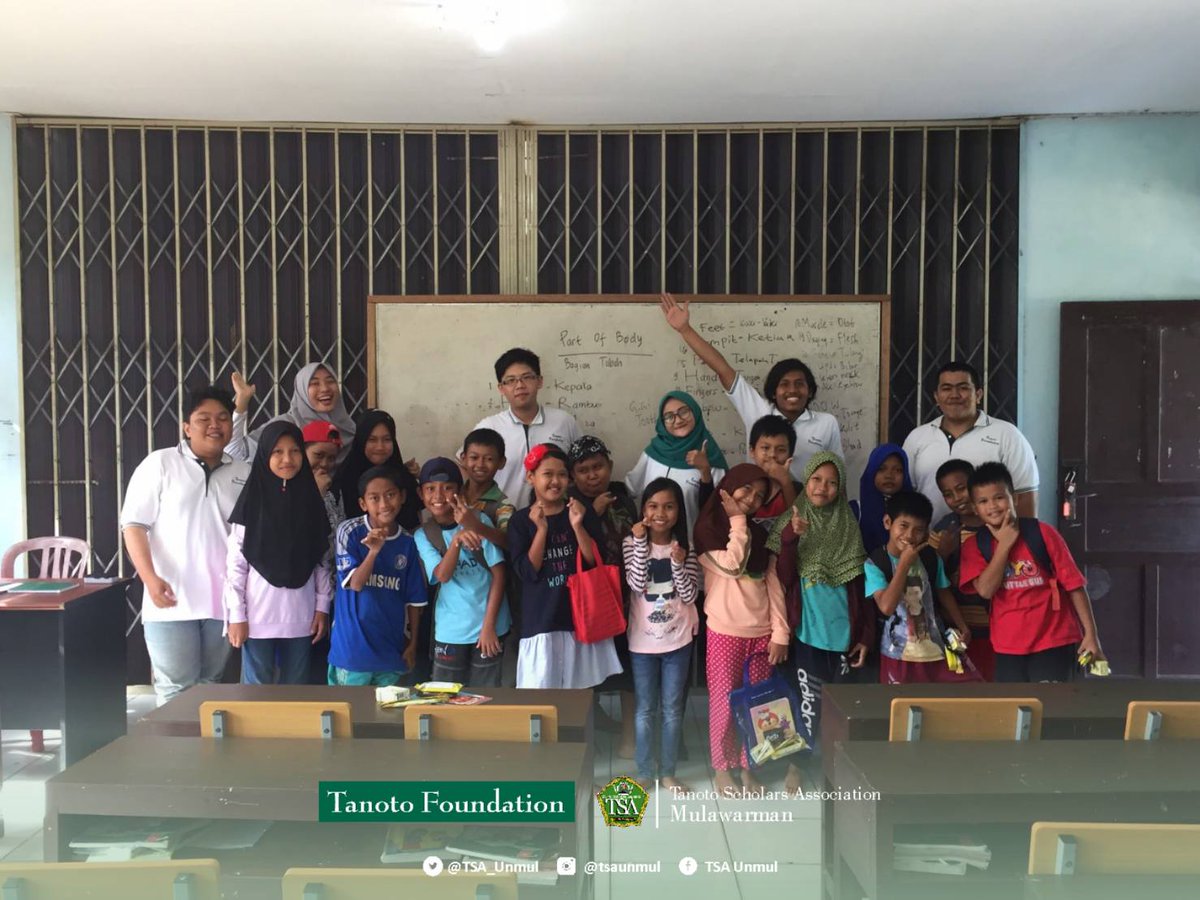 Hi T-Friends !
Pada tanggal 13 April 2019 TSA UNMUL kembali mengajar di SDN 015 Lempake Desa Muang Dalam. Kali ini adik-adik mempelajari tentang bagian tubuh dalam Bahasa Inggris dan pecahan dalam Matematika. Antusiasme mereka sangat luar biasa. 
IG: tsaunmul
FB : Tsa Unmul