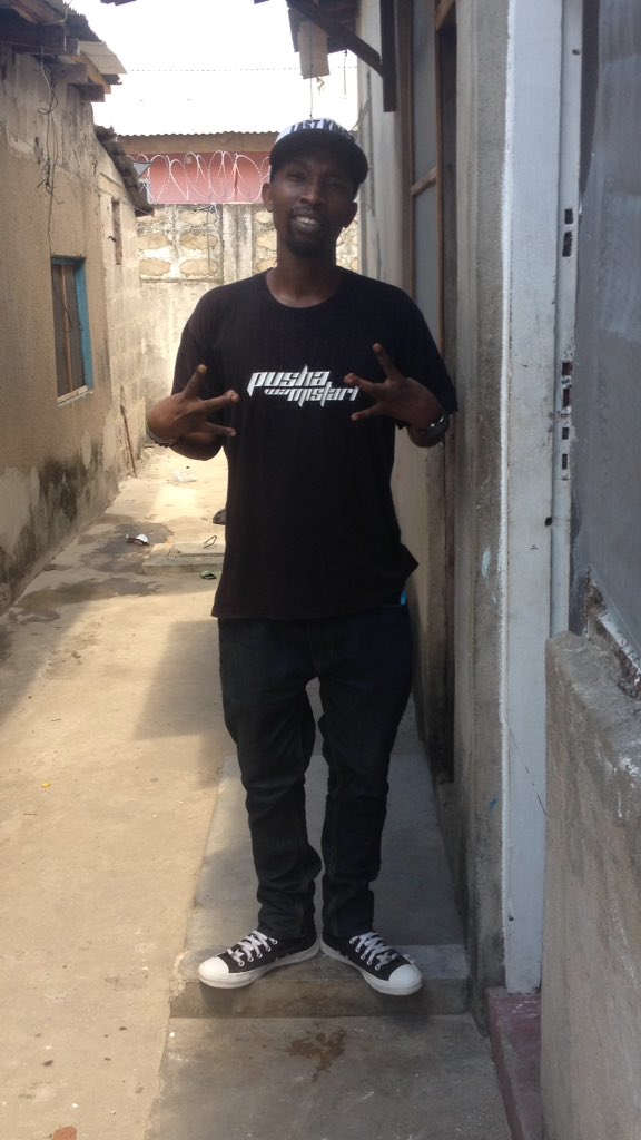 incredible_nory's tweet photo. "..I'mma stay real to the HOOD coz the hood raised me;keeping it COOL since being cool costs nothing..!!" :- ScoobyVelly.
#NeighbourHoodSCOOBY #WestSider #Cripping #AskariWaMiguu #PushaWaMistari #LastKings #TheMarathonContinues🏁 #161 https://t.co/sdQ18dBKEn