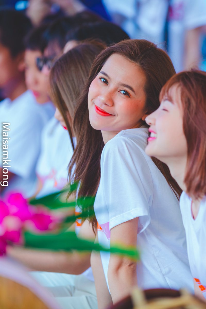 maisamklong's tweet photo. ไอ่หมี คิดถึง~ 
-------------------------------
#NamneungBNK48 #BNK48
#มิลินแลนด์ #Milinland
#ไม่ซ้ำกล้องไม่ซ้ำเมม #แอดถือกล้องไปถ่ายยีราฟ https://t.co/n0XaJIUKiE
