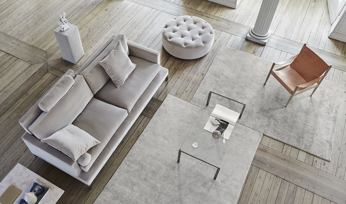 danish_tm's tweet photo. Danish design and furniture brand Eilersen has launched a range of new products: a classic and graceful sofa, a nature inspired coffee table, a versatile and timeless table and an elegant spider table. Aren’t they harmonic all together?
#danishtm #bestofdanish #eilersen https://t.co/RQeXWbJJ1H