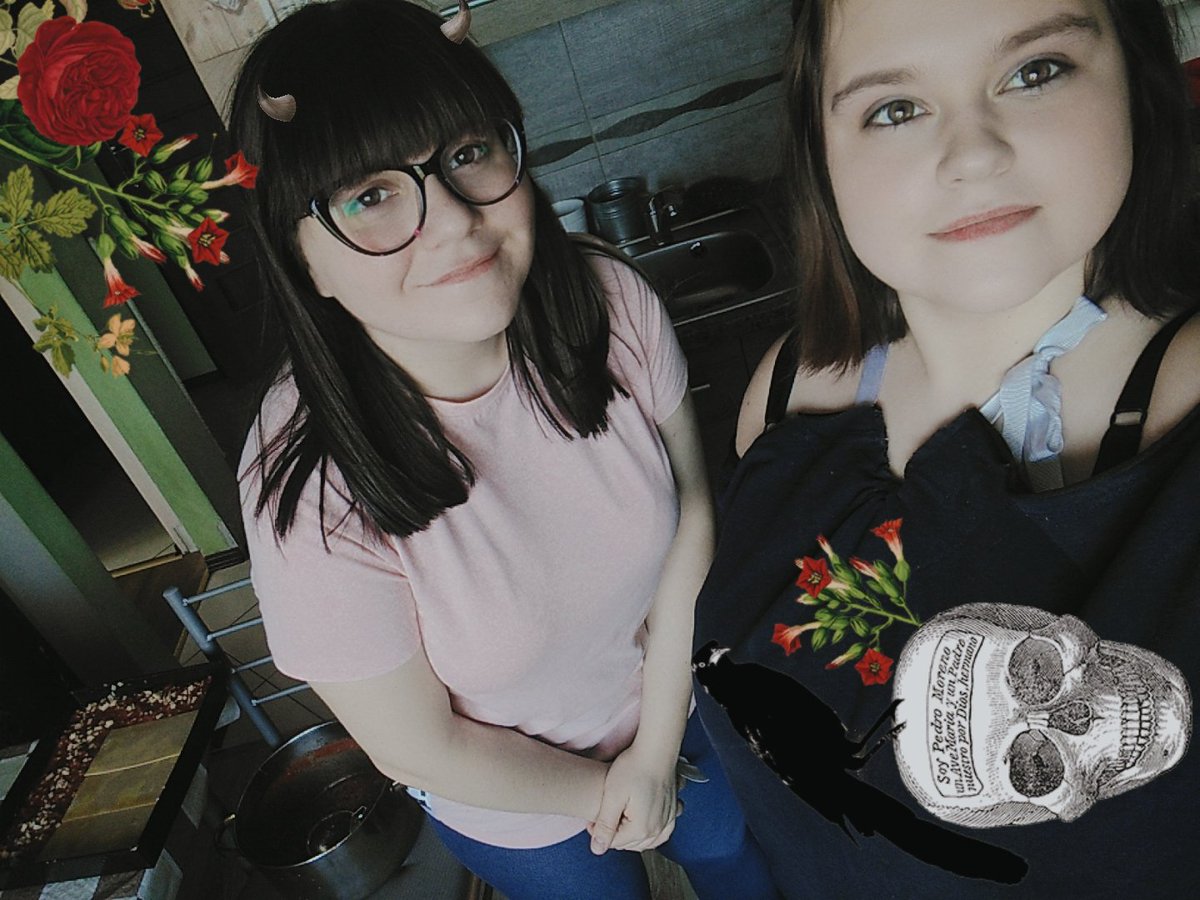 Slowbluerain's tweet image. Czuję się dziś cute plus ten filtr jest mega więc osłońcie dziś oczy bo będę pokazywać swój ryj love yu