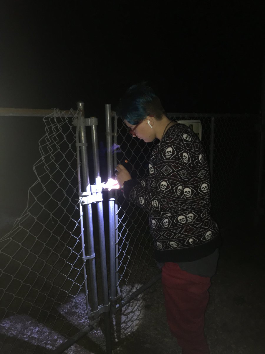 YoGrahamCracker's tweet photo. One of my most fave podcast eps is the 1 on #StullCemetery by @MurderTrip w @pleasingterrors. So, @Team39Hermes & I decided to make a stop there last night bc we’re in Kansas. Would recommend. #oregonroadtrip https://t.co/Fa509DRfJC