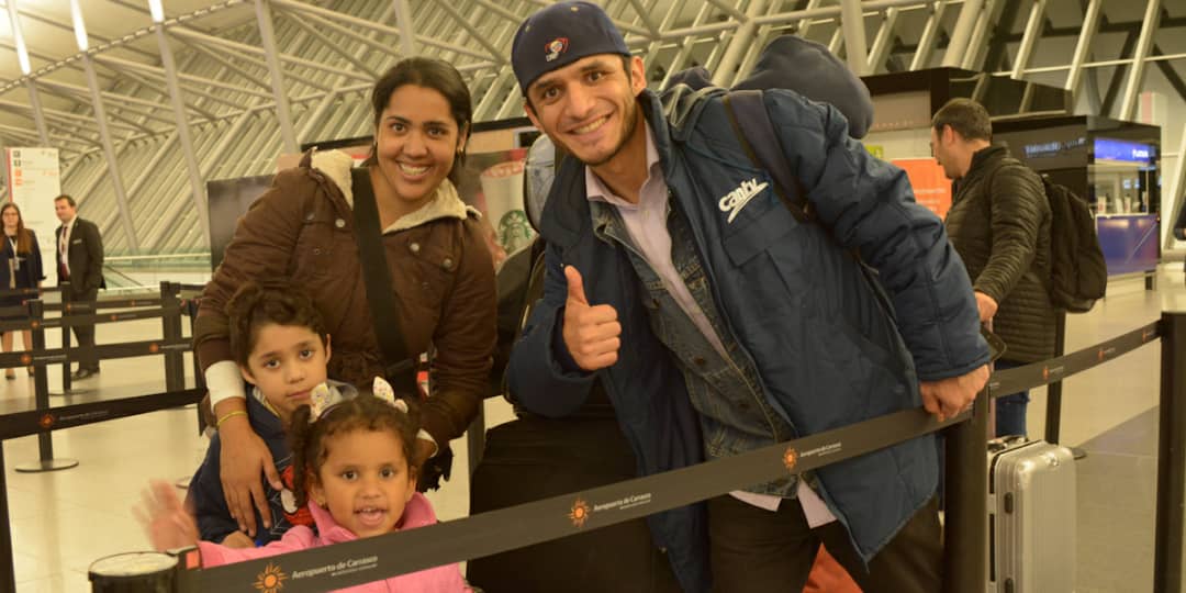 Colombia - Emigrar o no Emigrar... he ahi el problema?? - Página 3 D4RsBWMWwAMeoty