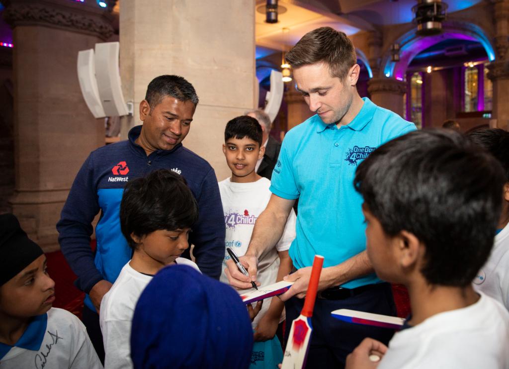 cricketworldcup's tweet photo. 📸 @chriswoakes &amp; @nassercricket were in attendance as the @ICC &amp; @UNICEF launched #OneDay4Children at the @GuildhallLondon this morning. https://t.co/my4v6l8trL