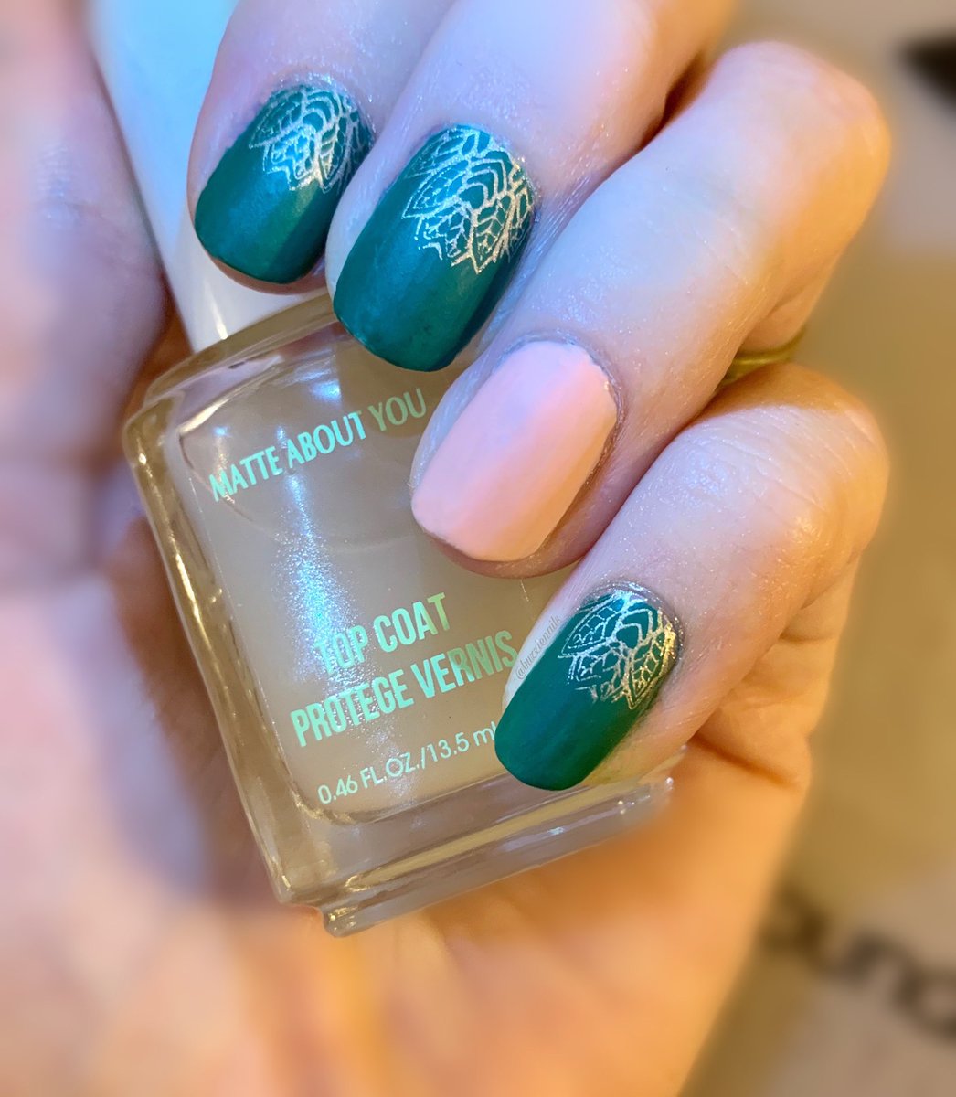 theuserhasmoved's tweet image. My latest favorite ❤️ In love with my new #matte mani 💅🏼
Polish Used: @hellomaniology Tree of Life
@sally_hansen InstaDrixCrayola Apricot
@essie You’re Golden &amp;amp; Matte About You.
Stamping Plate: @hellomaniology 🌿BM-S189 🌿

#mattenails #springmani #maniology