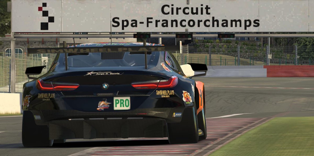 RoadRunnersEsp1's tweet image. Hoy nuestros chicos @Jorge23IR y @JordiMG86 participan en el grupo A de la CNS con el BMW M8.
Gracias a @Pumyracing @SimWheelPlate y @FriendsGamer12 por apoyarnos!
Mañana estarán nuestros hermanos de @FRUTAracingteam en la CNS también. 
Les deseamos la mejor suerte de todas 💪🏻🏎