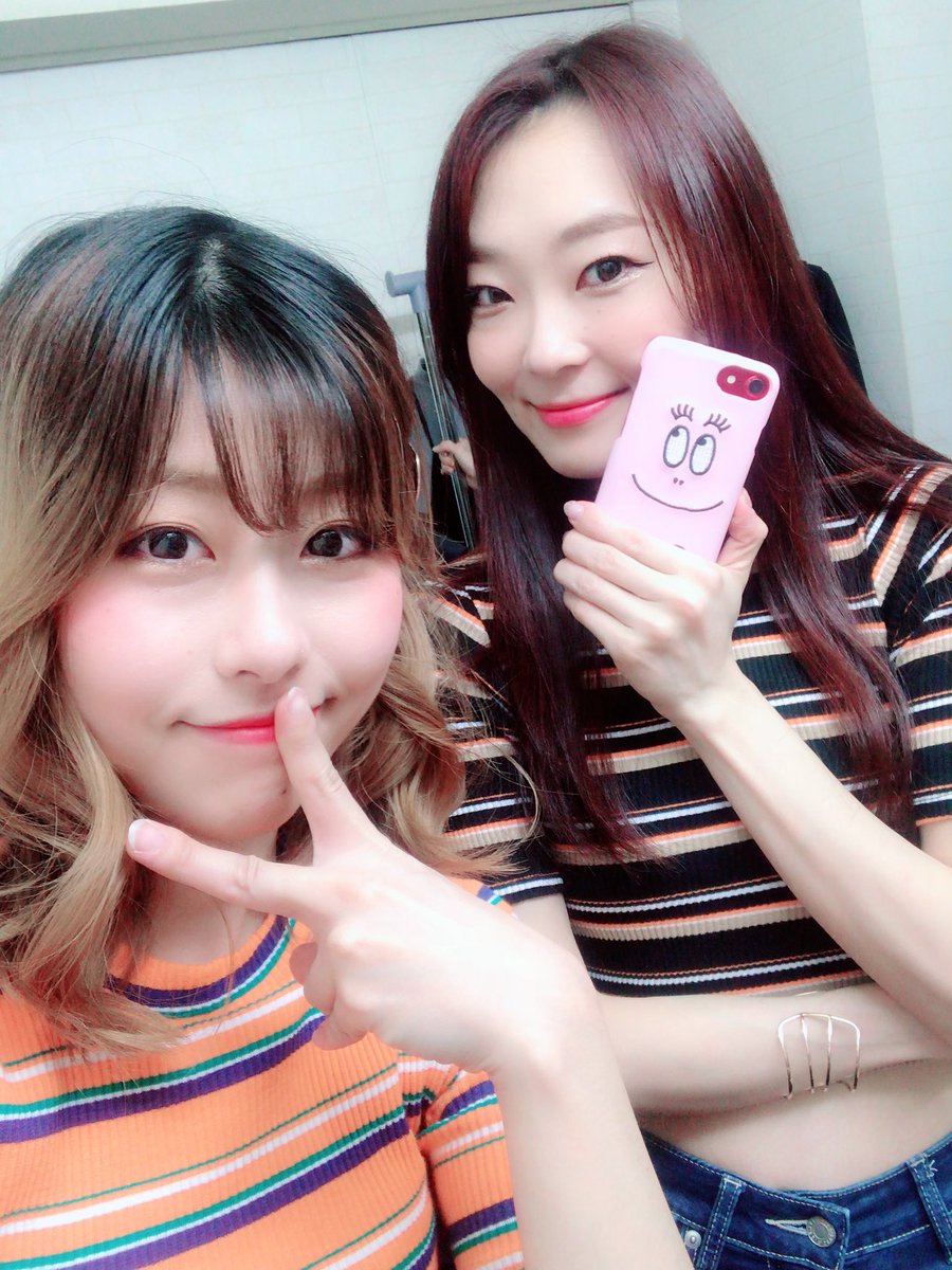 YUMIR_ReLady's tweet image. 音屋楽々堂さんin #池袋canopus💋
ありがとでしたん&quot;(ﾉ*&amp;gt;∀&amp;lt;)ﾉ

今日は珍しい3組だけのイベント！
いつもより持ち時間も長かったからお喋りし過ぎたwww
たのちかたー！！！😆💕
衣装も涼しげに✨可愛いですか？？ㅋㅋㅋ

平成もあと半月！！
#リレディ も平成最後まで突っ走って令和に備えるんじゃ！