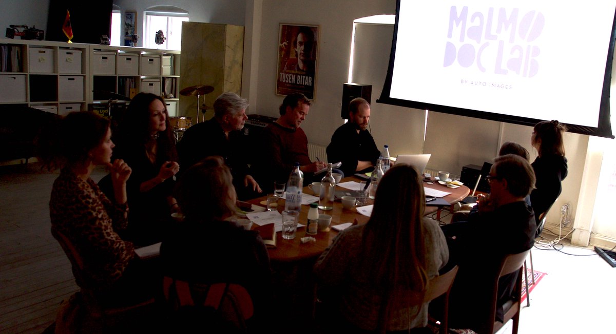 AutoImagesMalmo's tweet photo. We have just had the second edition of #MalmøDocLab at @AutoImagesMalmo. We facilitate project development of new documentaries for filmmakers in our region. Here are a few impressions.
#MalmøDocLab #AutoImages #Malmo #Filmmaker https://t.co/jzK9opZQgu
