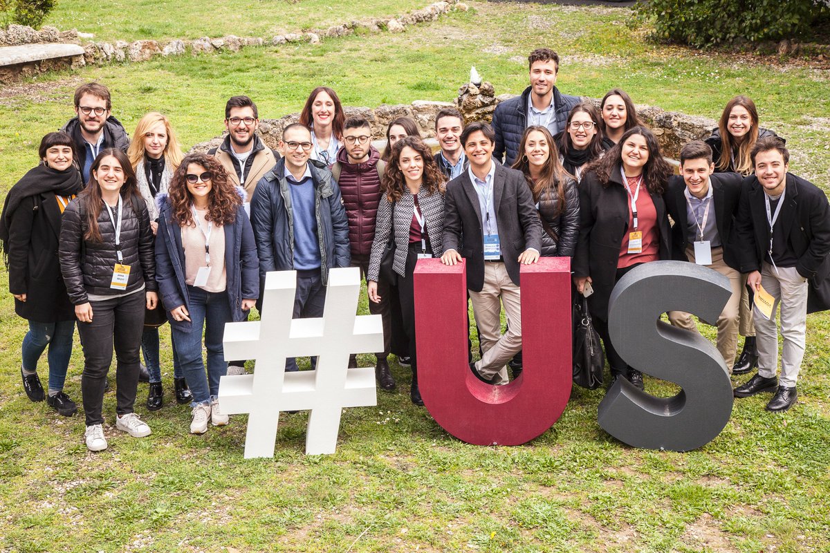 unisiena's tweet photo. 16/4. Rivediamo #LoadingFuture2019 su Canale 3 Toscana!
Dalle h. 22, lo speciale dedicato all'incontro organizzato dall'associazione @USienaAlumni visibile sul canale 12 o 95 del digitale terrestre in Toscana o live streaming sul canale dell'emittente televisiva.
#LOFU19 https://t.co/dtEKyaHwX8