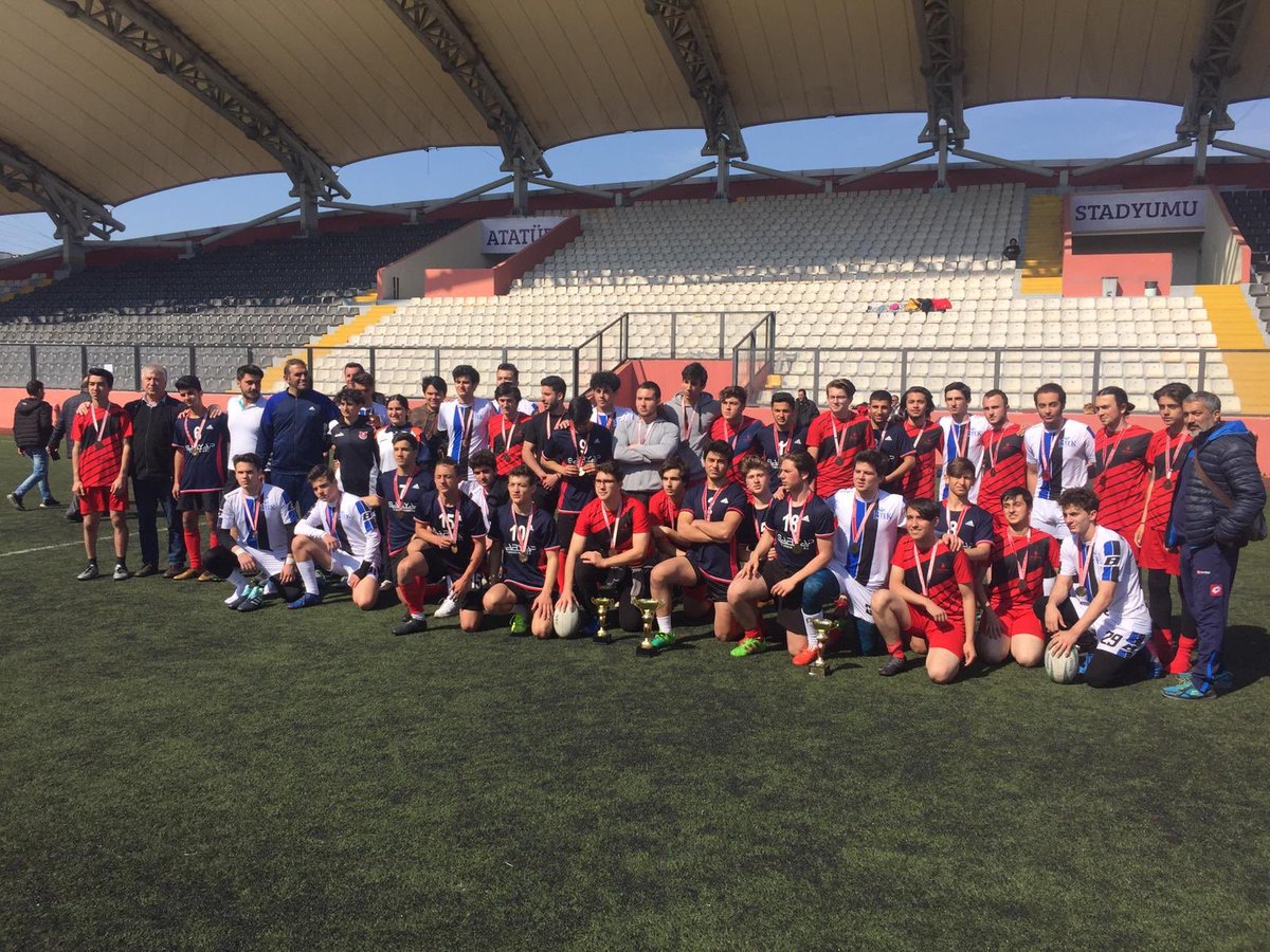 RuhiSarialpSL's tweet image. Okulumuz Genç Erkekler Rugby takımı İstanbul Şampiyonu olmuştur. Öğrencilerimizi ve öğretmenlerimizi tebrik ediyoruz. 💪🏻  🏉@BuyukcekmeceMem #RSSL #büyükçekmece