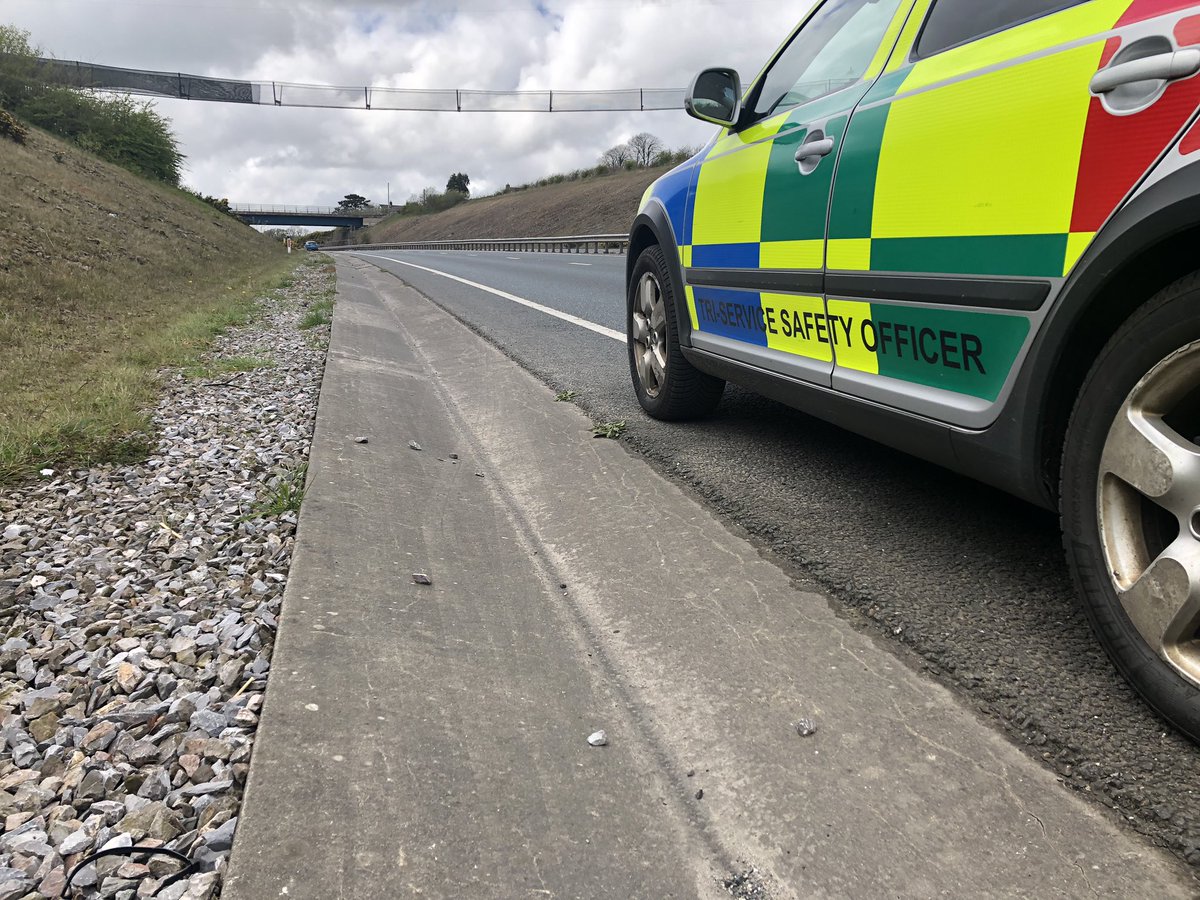 LooeTSSO's tweet image. Assisting @DC_Police 🚓with 2 x RTC’s on A38, casualty care, traffic management duties carried out 👍#Triservice #bluelightcolaboration 🚓🚑🚒