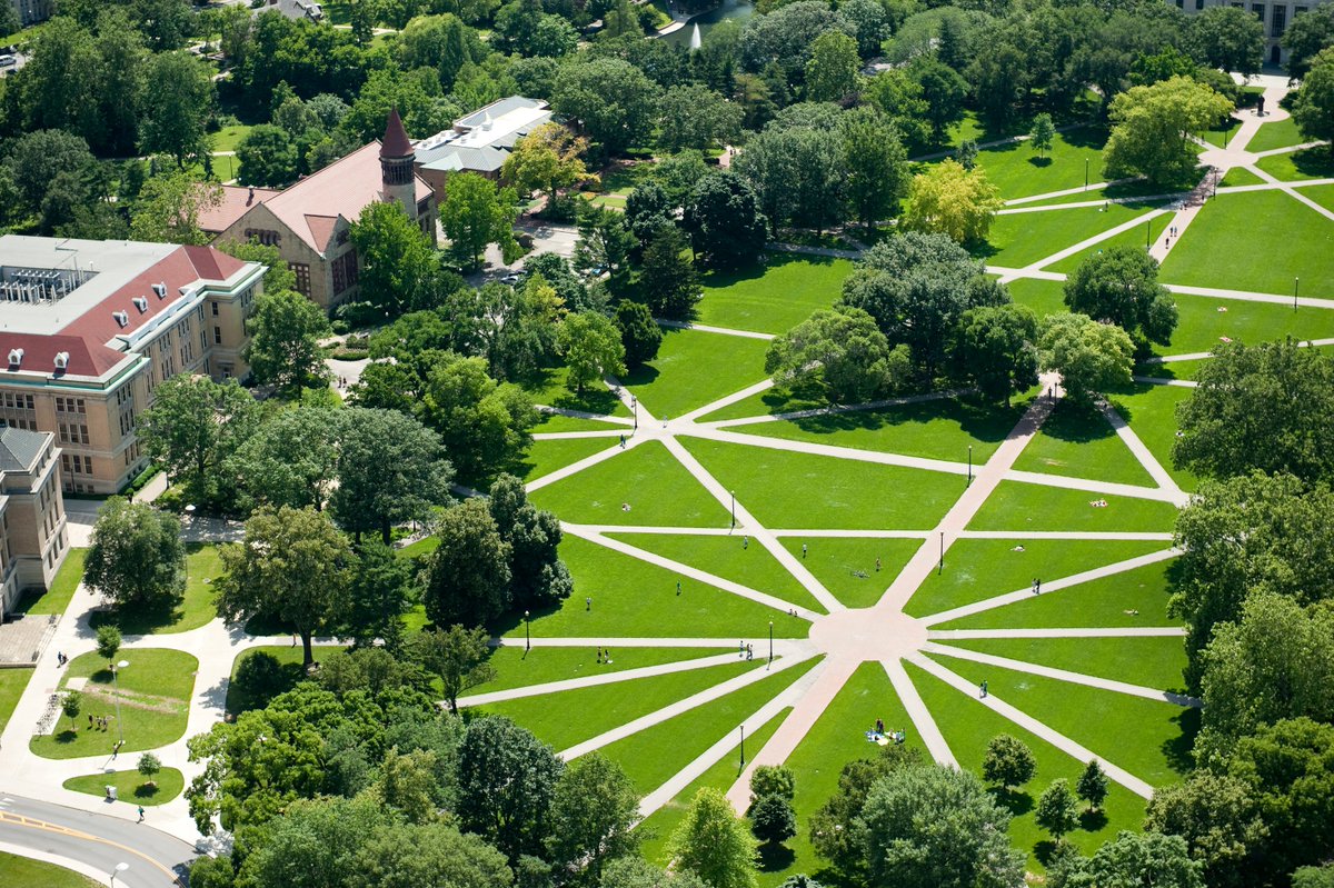 HSDirectorOSU's tweet photo. We are thrilled to announce that seven undergraduate students from @OhioState received a U.S. Department of State Critical Language Scholarship. Congratulations to each of these outstanding undergraduate Buckeyes! 
https://t.co/ObpmQJr1g6 https://t.co/NwPTJJGA6S