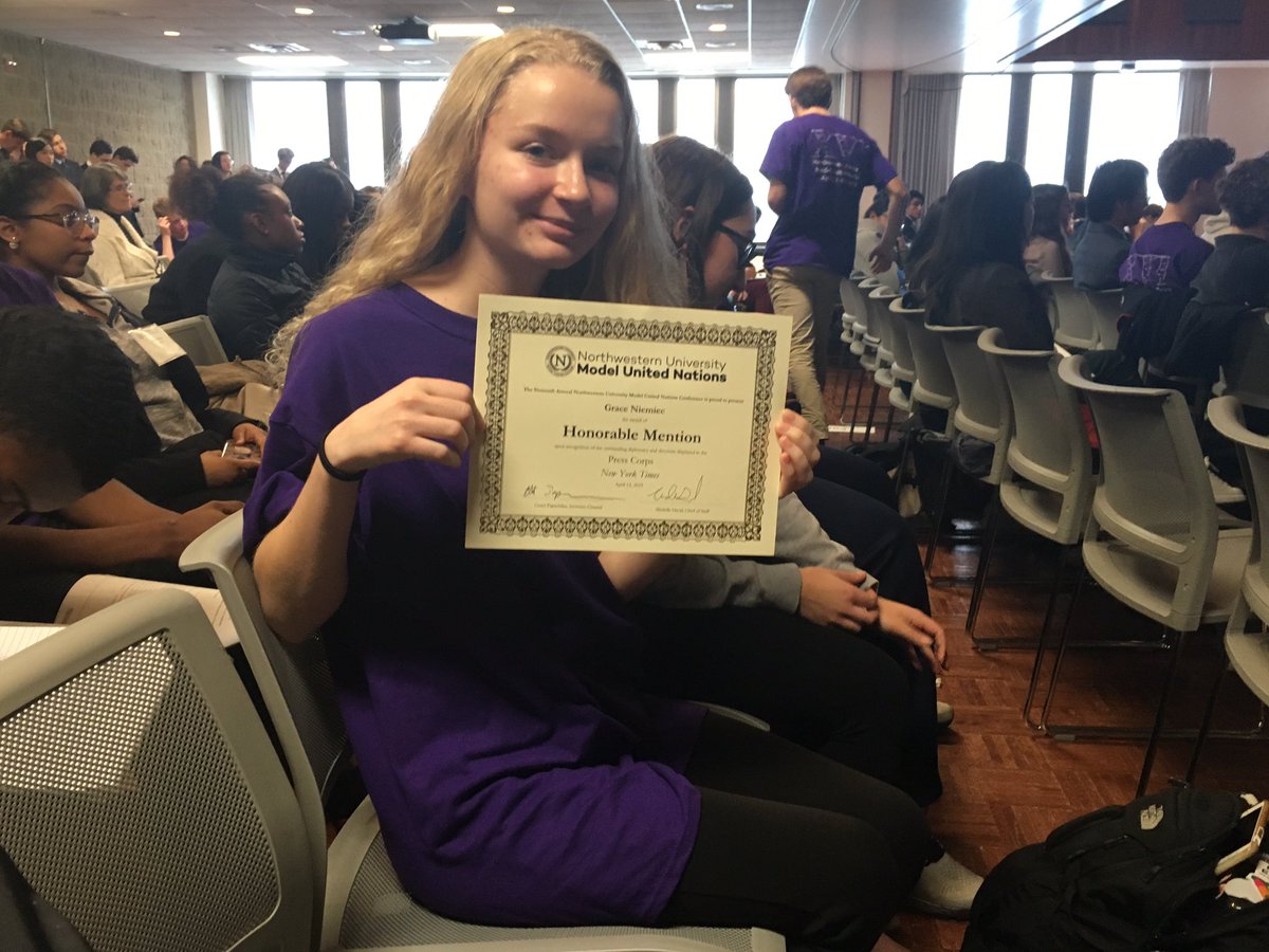 TomSmith214's tweet photo. Congratulations to Hersey’s award winners at the Northwestern University Model UN: Nick Nocita, Karolina Groszewska, Madeline Graf, and Grace Niemiec! @HerseyHuskies  @District214  @JhhsDebate https://t.co/ZUnPJwC3yB