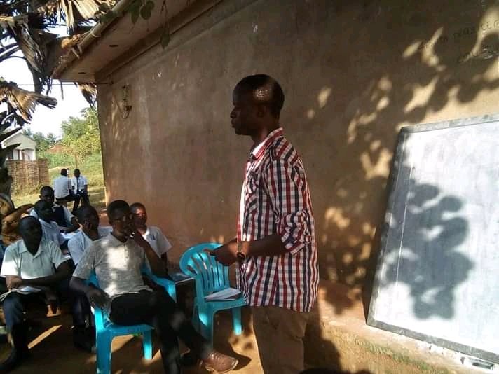 AcoliDebate's tweet photo. Training of various Schools and institutions are on going awaiting the Tournament i.e Acoli Debate League @OkotOlaa @AngeyoJolie @kakamakaloss @JacobOulanyah @omona_pa @rwoths_own @KerKwaroAcoli https://t.co/SK4qoazG6l