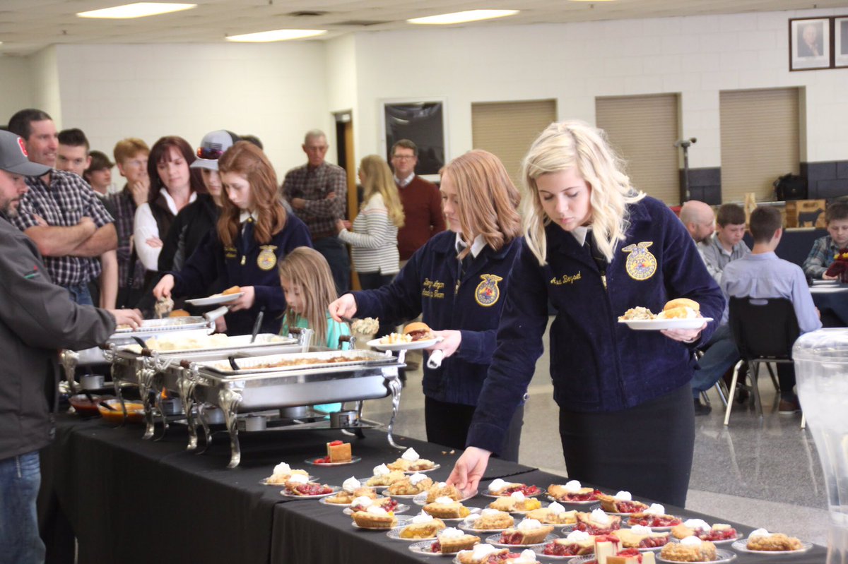 BenloganFFA's tweet photo. What a great night to honor all our members and their accomplishments, many thanks to everyone who could share the night with us and anyone who helped make the night possible. https://t.co/kMaR4Ia3FF