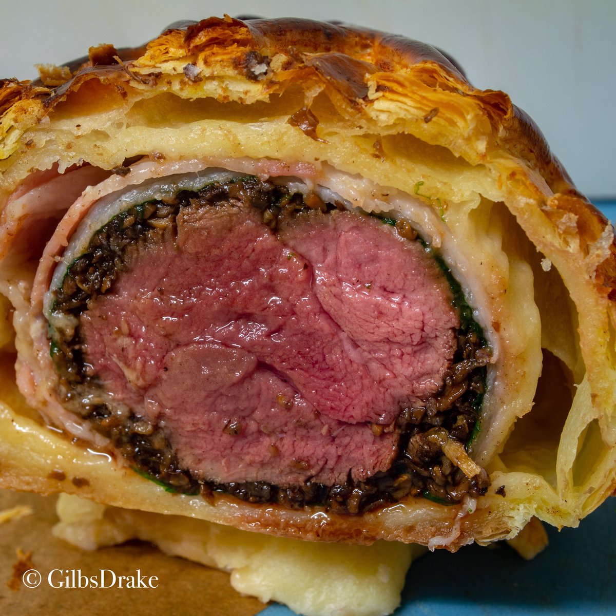 Gilbsdrake's tweet photo. Venison wellington 
Recipe on my insta page @Gilbsdrake take a look 
@tasteofgame @ShootingTimes @WildandGameltd @NationalGamekee @CountyDeer @BritishDeerSoc 
#venison #wildgame #venisonwellington #food https://t.co/cAGLCMTWQI