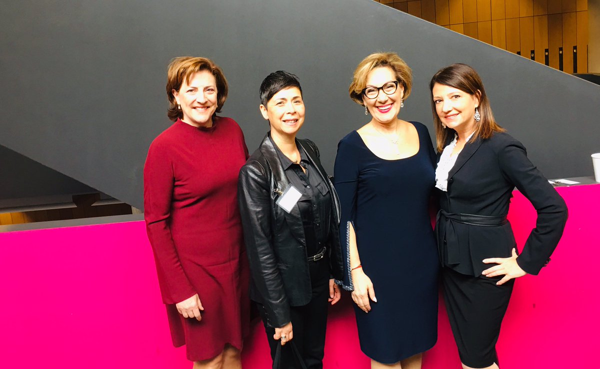MarcyGrossman's tweet photo. Women supporting women....in business, in government, in Canada and around the world. Great to meet Daniele Henkel and hang with my @expo2020dubai crew #CanadainDubai https://t.co/cC3Lwc8GbQ