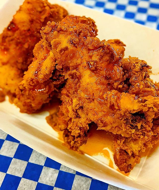 Burger_Royale's tweet photo. I want to tell you how I feel about you to your face, but I'm too chicken.

Tender Tuesday...ba dum tss https://t.co/xoKouoNcWu https://t.co/br5vrzccA5