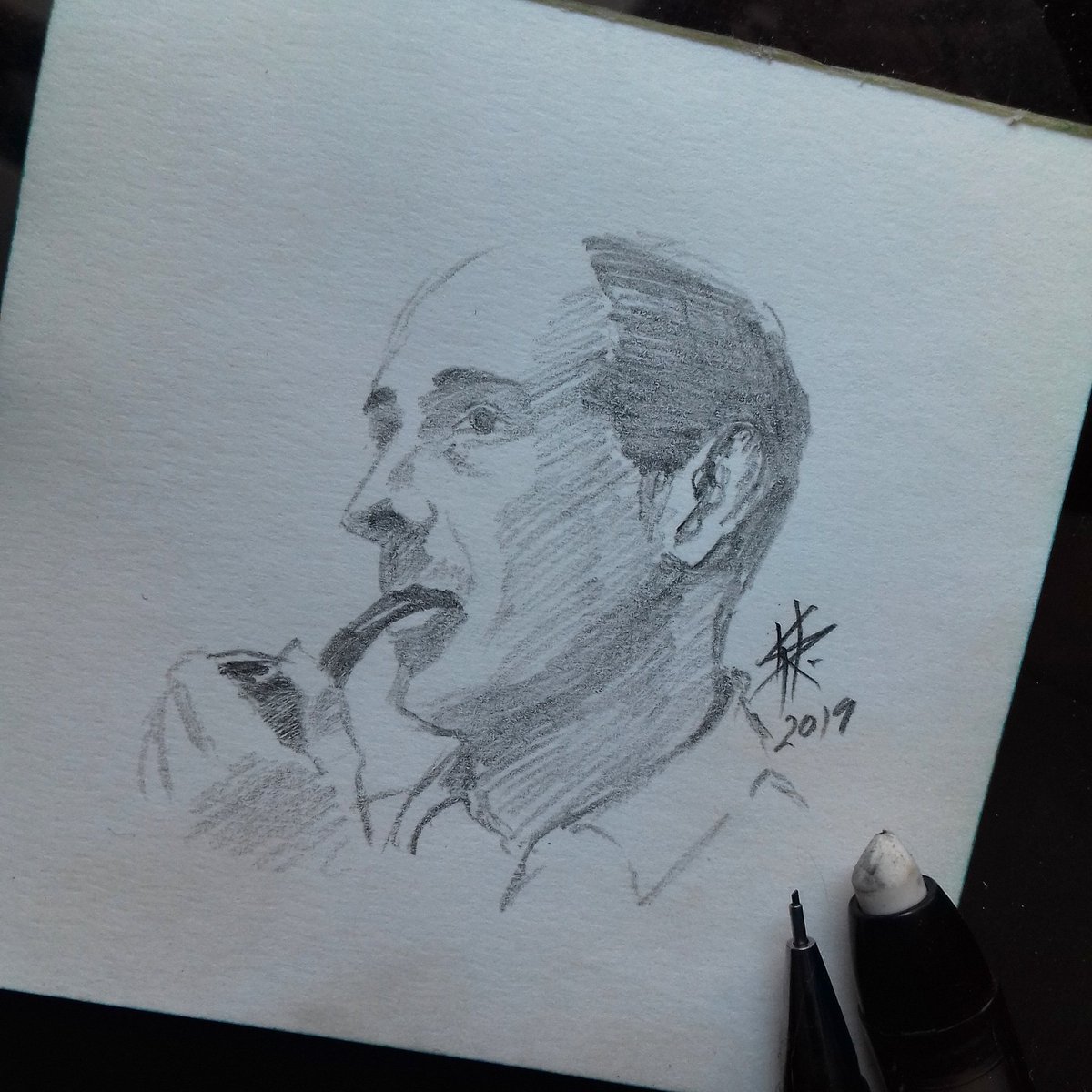 thehister's tweet photo. "The real creative power is in the mind and heart of the composer."

Enrico Nicola "Henry" Mancini. Apr. 16, 1924-FOREVER.
#Respect #HenryMancini #PinkPantherTheme #composer #doodle #sketch #minisketches #art #thehister #insta #instaart #drawings #cdmx #lapiz #dibujo #tributo https://t.co/s267KlLzGP