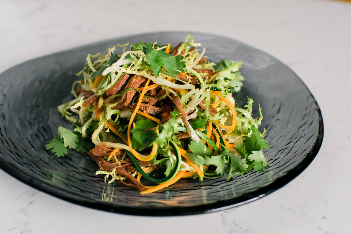 Have you found your favourite Caterina's starter yet? How about our amazing Vietnamese Duck Salad 😋