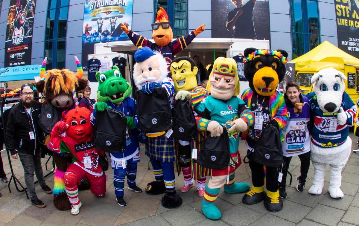 Cross Check Clothing tweet media