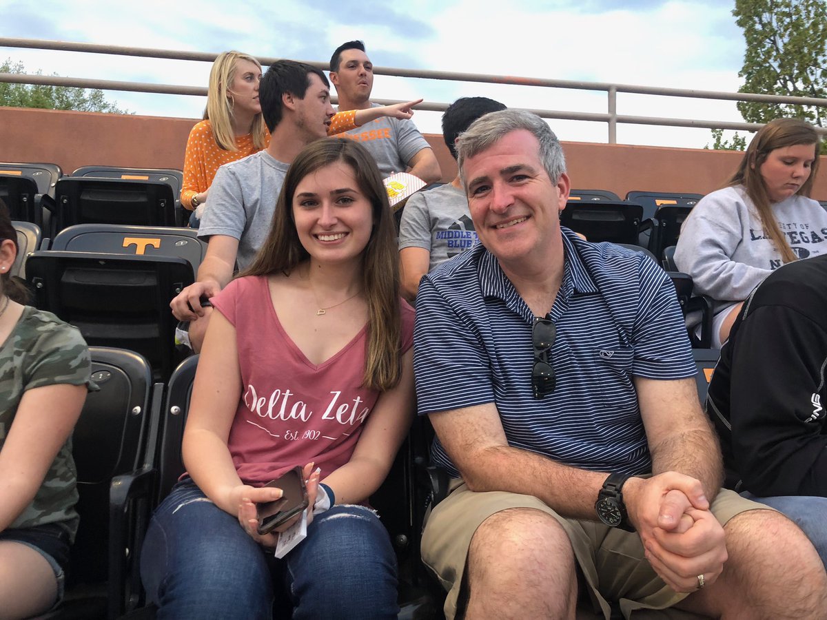 father daughter baseball game!! ⚾️ #parentsweekend