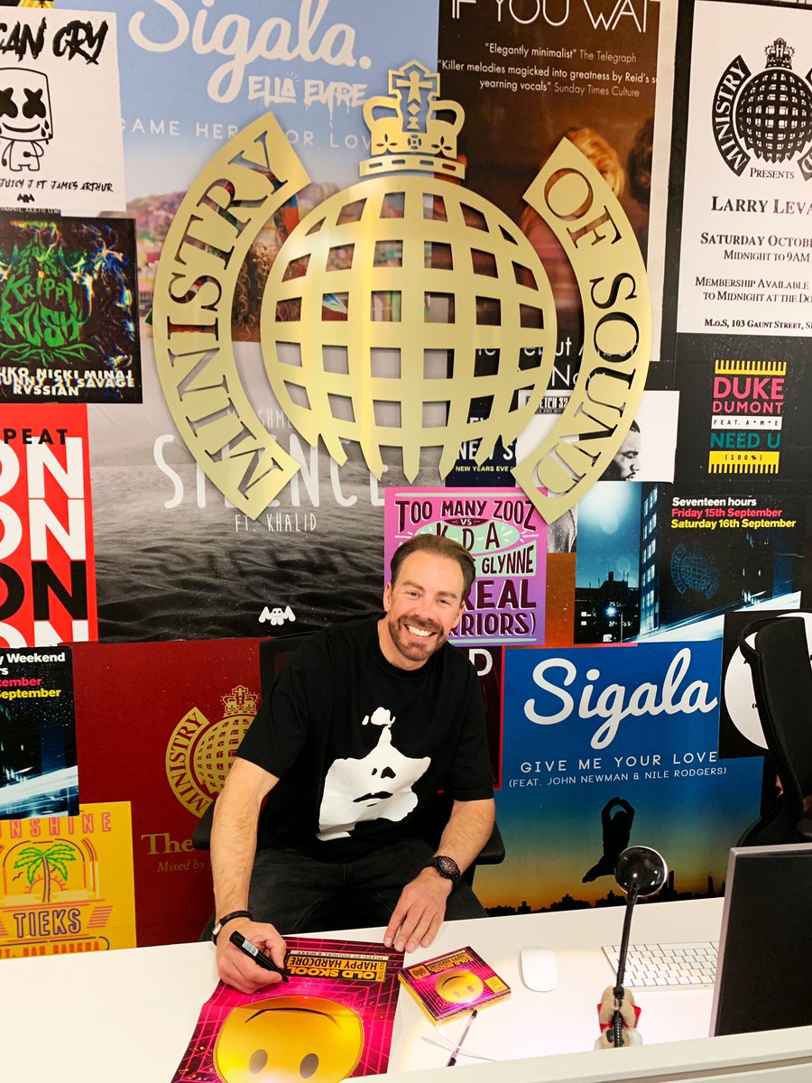 Hixxy and I have signed limited edition ‘Back To The Old Skool: Happy Hardcore’ posters! Get these AND the album for just £10 here 👉 smarturl.it/HHS