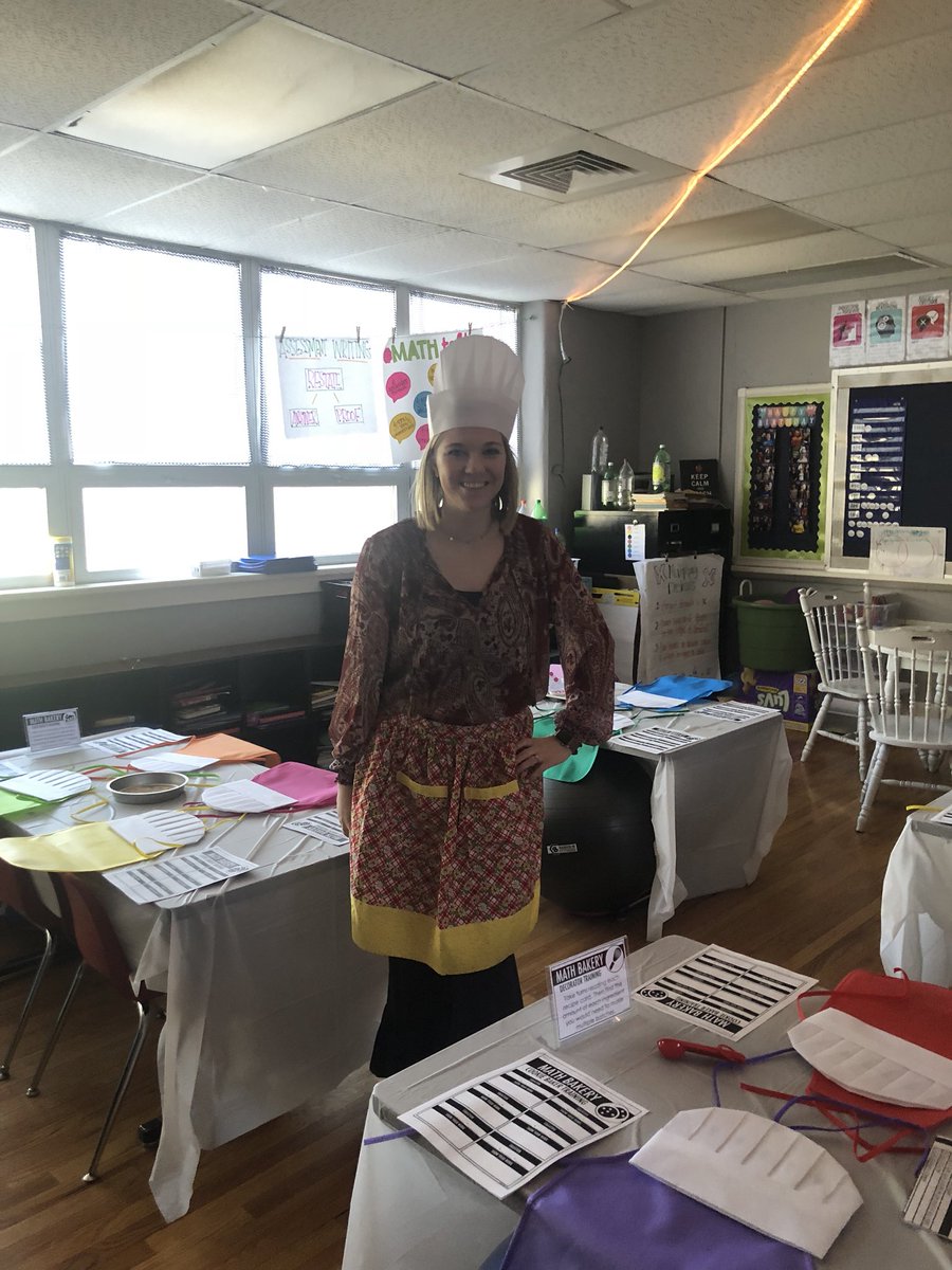 MrsWsLeaders's tweet photo. Math Bakery is open for multiplying fractions business in room 304. #setthestagetoengage #mathmadefun @emilyshaw7117 @nweseagles https://t.co/pGJQpg60Lt