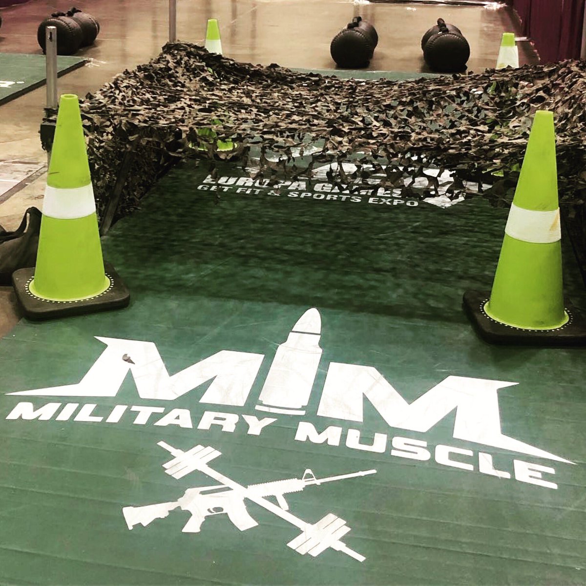 EZFlex_Mats's tweet photo. @MilMuscleinc 💪🏼 @EuropaGamesExpo #Ocourse https://t.co/IVnZstLQcZ