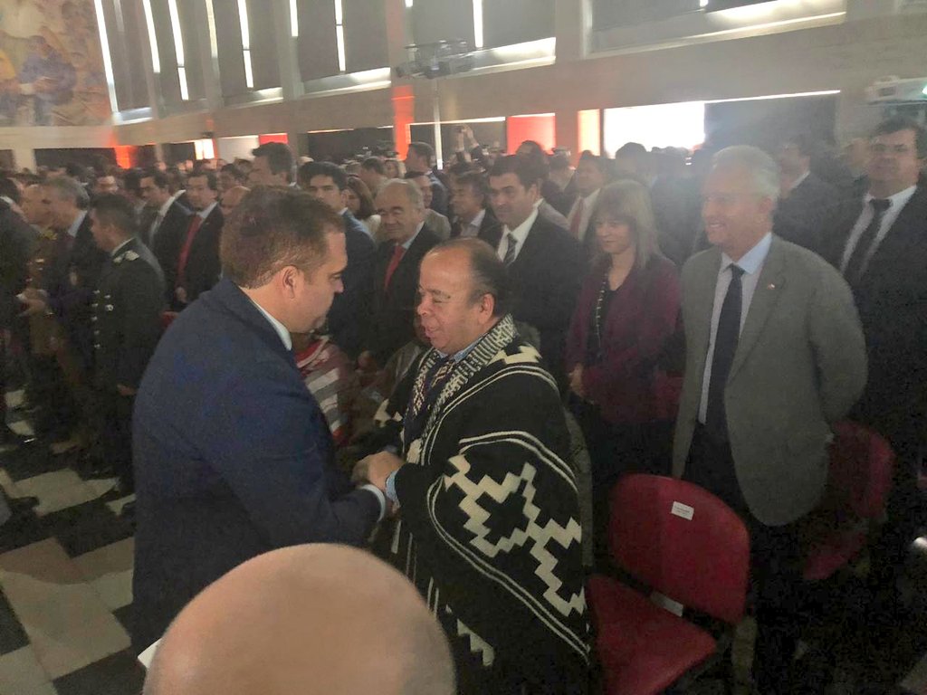 jadenbauer1's tweet photo. Seremi DelannaysMario participó junto al Gabinete Regional, en ceremonia donde asumió sus funciones el nuevo Intendente sgiacamang. #ChileLoHacemosTodos https://t.co/TpgpP2CREP