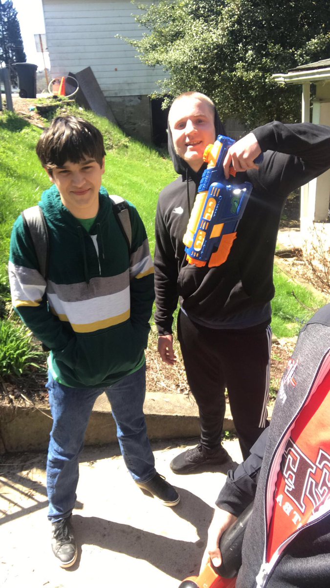 SchemeTeam5's tweet photo. We made him wet👅💦💦 @try_our_vapors https://t.co/YwNOMc2qc1