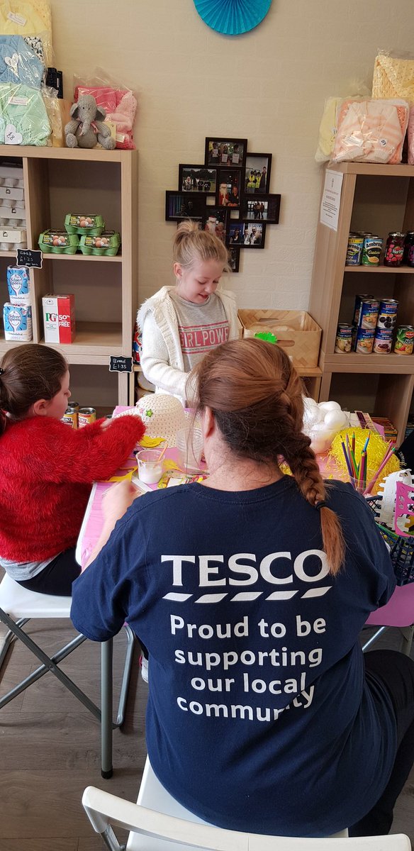 TMusselburgh's tweet photo. Great day supporting one of our Community Food Connection groups East Lothian Roots & Fruits at their Easter Activity Workshop #communityfoodconnection https://t.co/Z8A2Y8oRY1