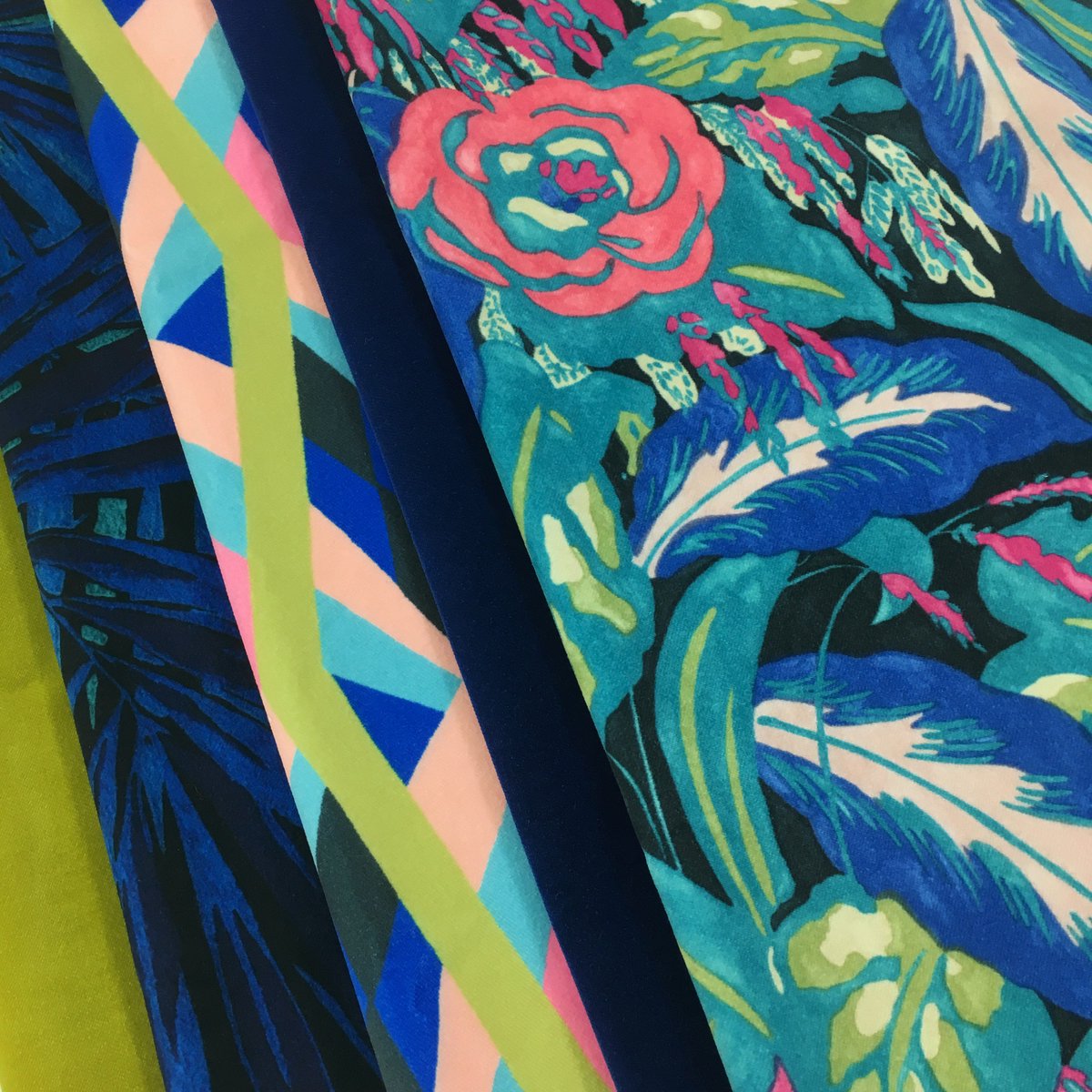 Omega Prints is an eclectic collection of printed stain resistant velvets. The fabrics are suitable for curtains and upholstery for both domestic and contract use. Discover the full collection now on our website.
linwoodfabric.com/product-catego…