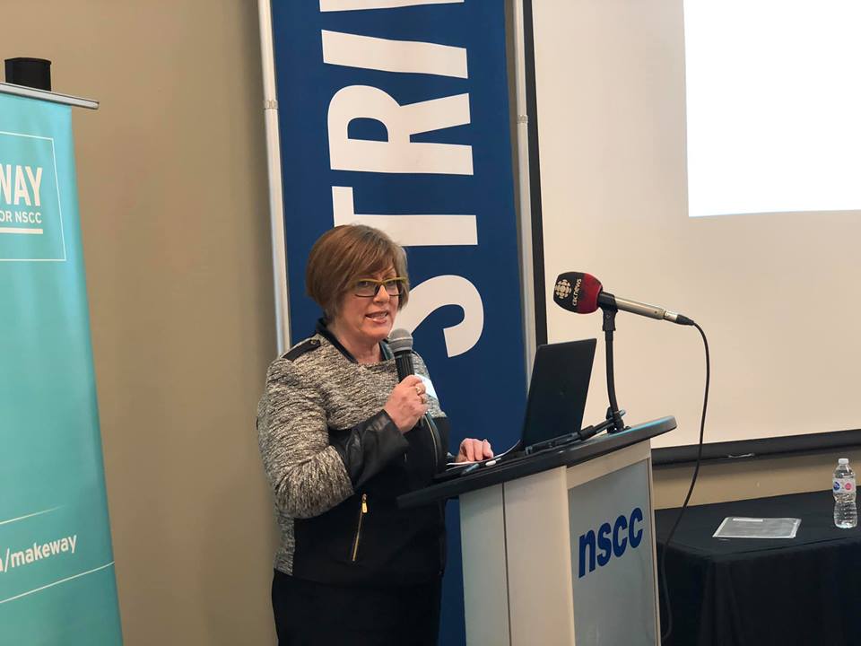 FoundationNSCC's tweet photo. Donors, supporters, staff and students came together to celebrate the success of Make Way @MarconiCampus. Great to see everybody! #NSCCMakeWay https://t.co/wRV14ADnvf