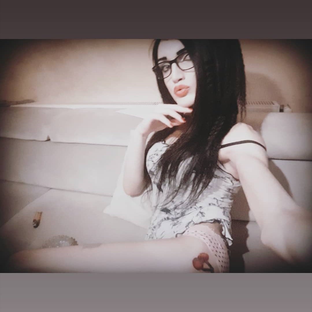 Provası yok hayatın. Ne yeniden yaşamak mümkün,nede yaşadıklarını sile bilmek.Güzel Yaşa Mutlu Ol.🥰♥️
📞0542 761 80 76 ankara merkez 
#cankayatravestileri #travestiankara
#ankaratravesti  #ankaratravestileri
--------------------------------
#kizilaytravesti #kizilaytravestileri