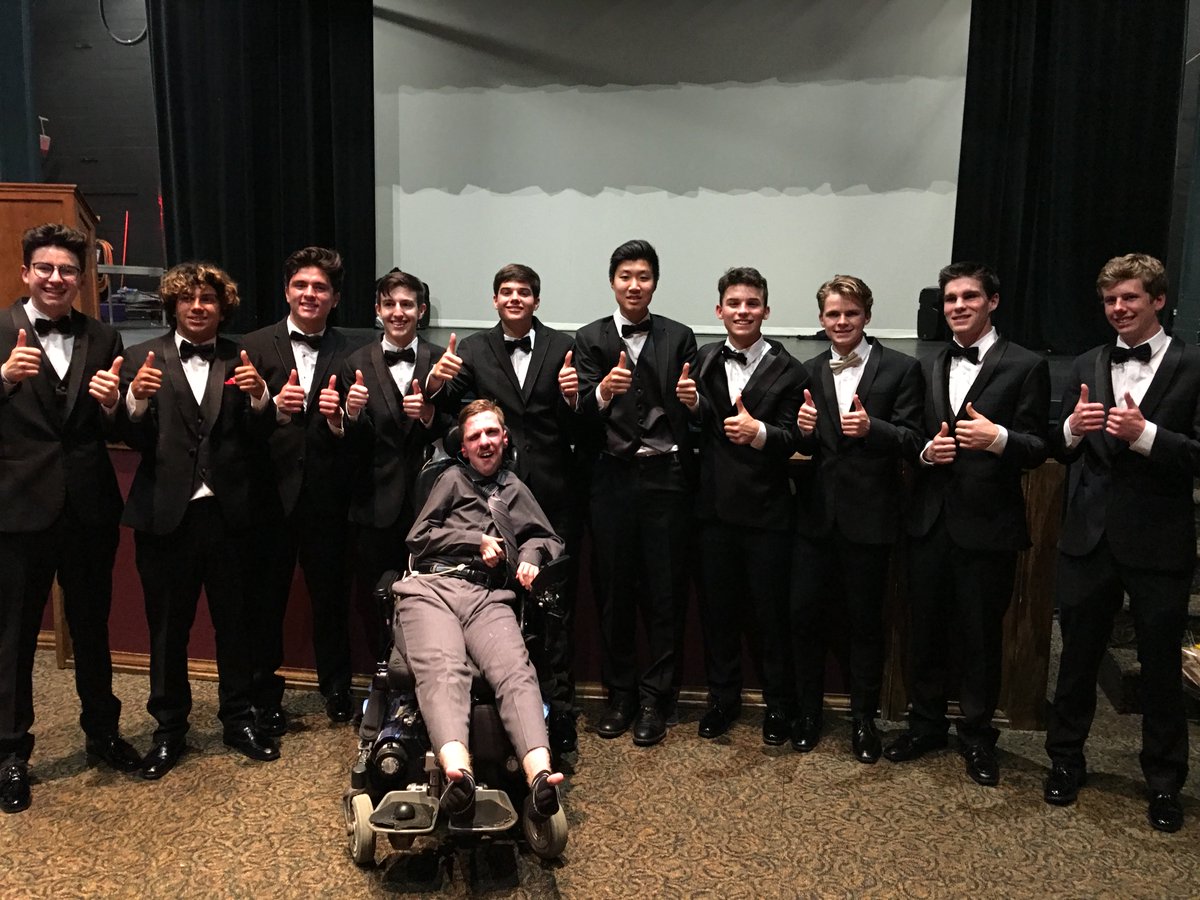 gmch's tweet photo. Thumbs up and toes up for @mramadorshow19! Thank you all for continuing to raise much needed funds for #pedpc and #hpm. We are #grateful for your support! #PalliativeCare @AVHSDons https://t.co/LtYptbLUtd