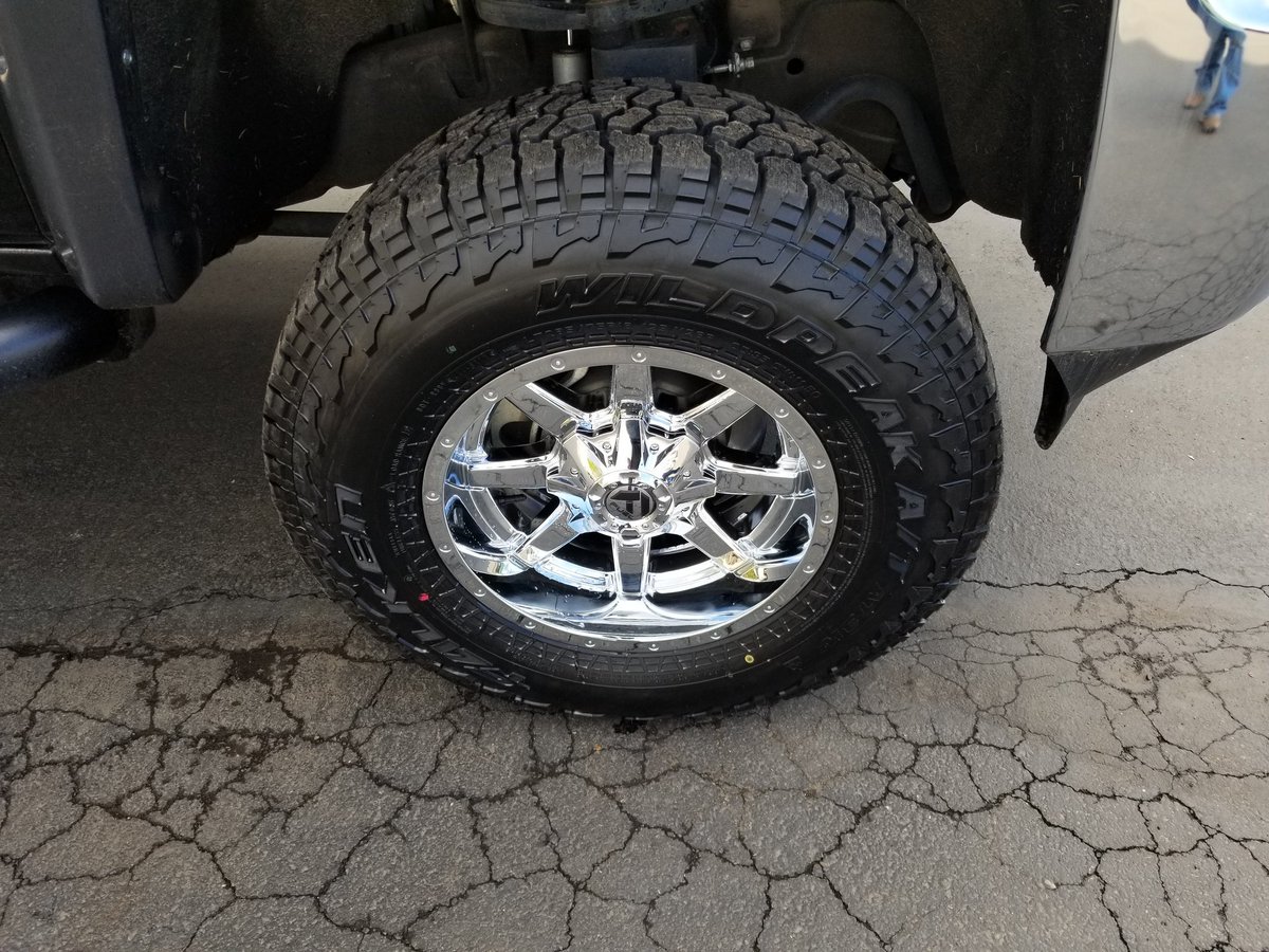 canagatire's tweet photo. Chevy 3500 with 6" lift rocking New 35" Falken AT3W'S on Chrome 18" Fuel Mavericks! Looks awesome with the black color and chrome trim!
#falken #fuelwheels #fueloffroad #at3w
#liftedtrucks #lftdxlvld #6inchlift
#nostresswithpoints #gttp19 #getothepoint https://t.co/f1x6ia8Tt2