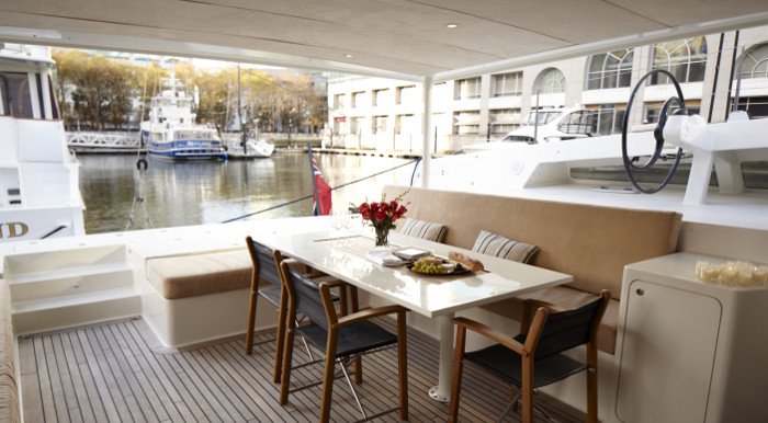 bgallay_yachts's tweet image. [SALES] S/Cat Moxie 61 @VPLPYachtDesign Carbon TOSCA now for sale !
.
She has just completed an extensive $400K refit. Fast, safe, no- compromise sailing. With one extra twist: sailing in luxury.
.
More info 👇 lnkd.in/d8s9ATi 
.
#vplpdesign #vplp #catamaran #bgyb