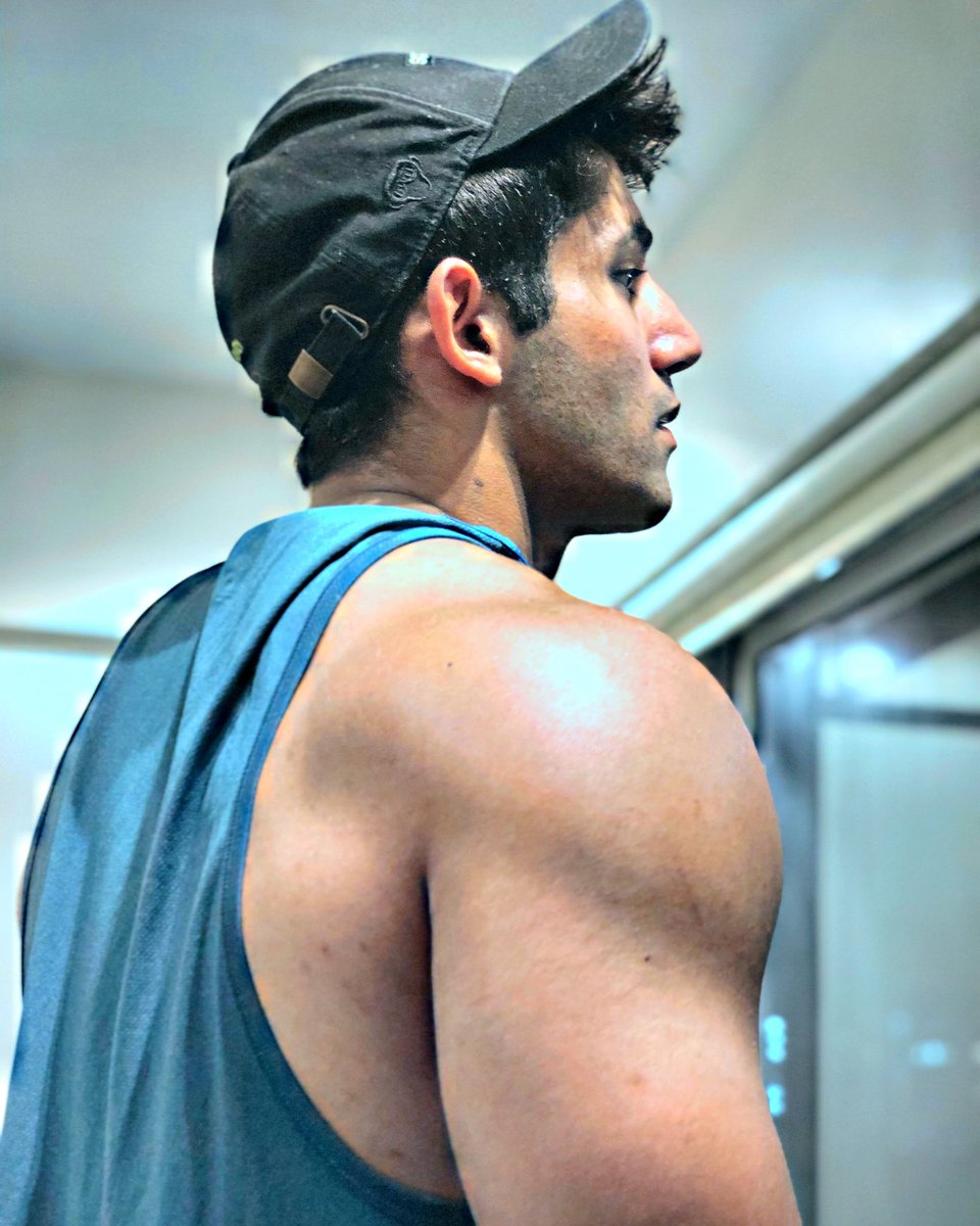 VSood12's tweet photo. Already thinking about my post workout meal 🥺 #naturalbeast #athlete https://t.co/bVfBRrywF3