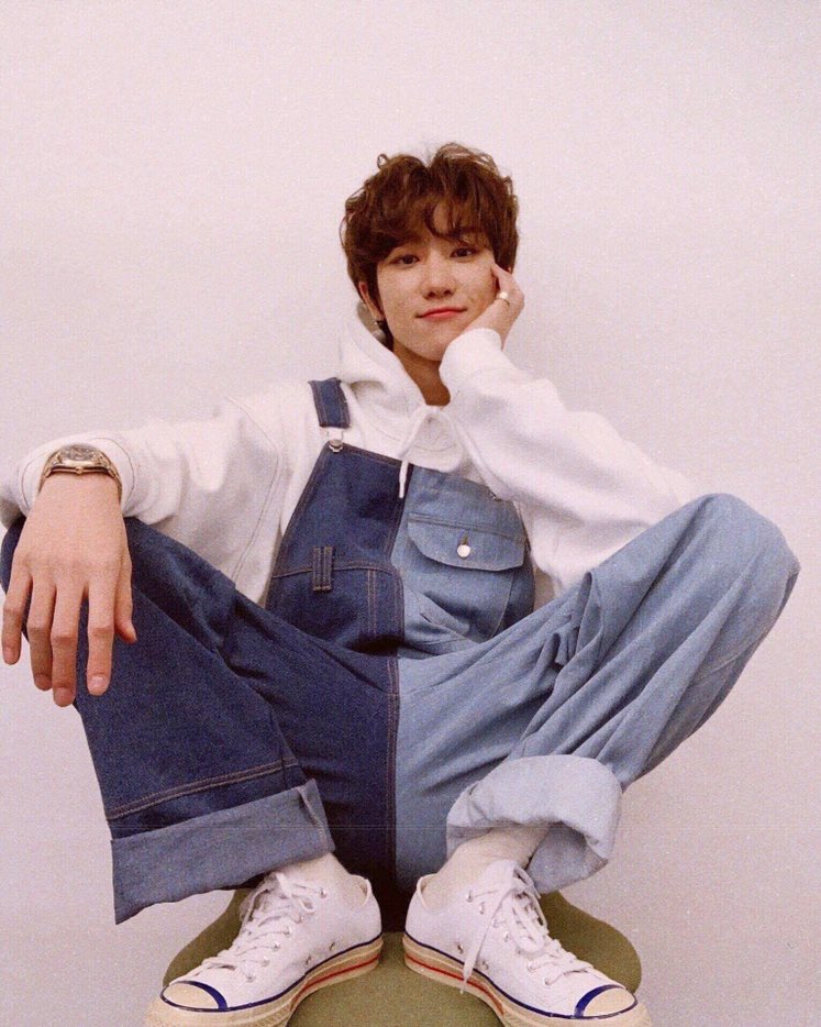 jungyushi_boo's tweet photo. “Find someone 
   who admires you
     for something 
       less obvious “
                              -Anon

#CaratSelcaDay #CSD #17CaratSelcaDay https://t.co/swYRifArlR