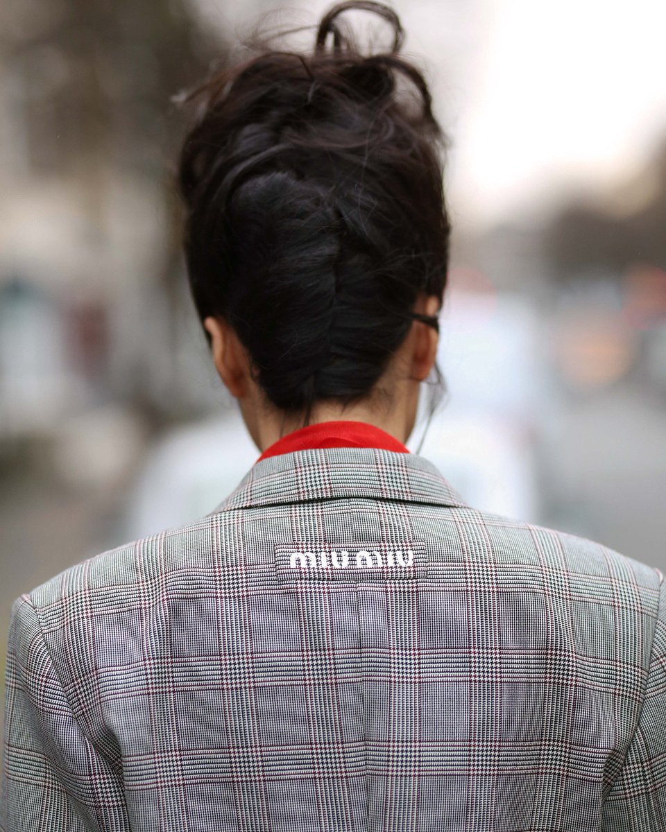 MIUMIUofficial's tweet photo. #MimiXu in #MiuMiuSS19 for #RougeFashionBook.
Photography by #DeoSuveera
Styling by #CalvinnLuo
#MiuMiuEditorials https://t.co/ap7zpnFUrb