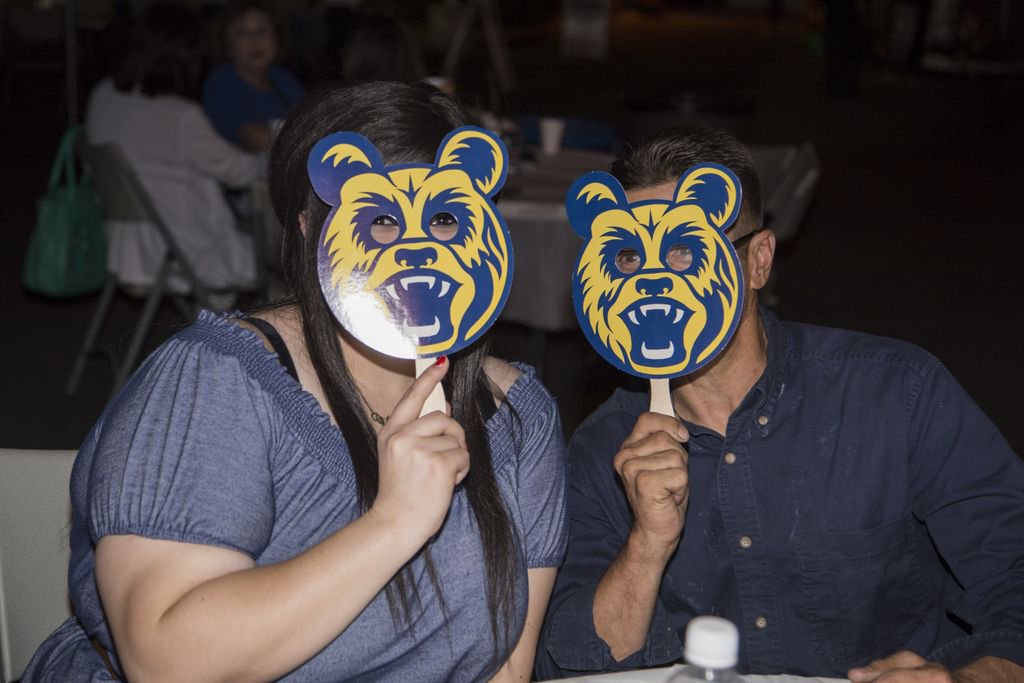 risingschools's tweet photo. “We do not remember days… we remember moments.” - Cesare Pavese #HighRisingPHX #DtPHX #PhoenixSchools https://t.co/6CzldaiciD