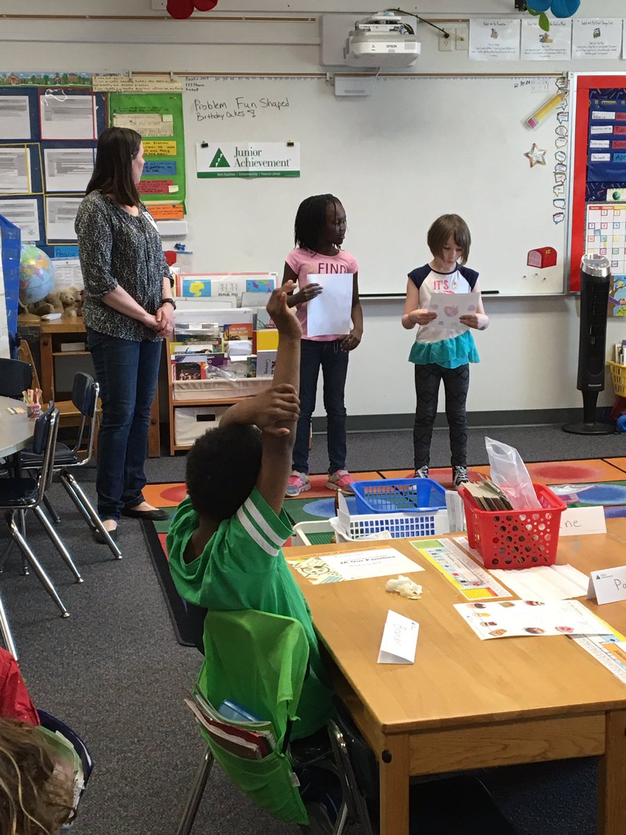 gwenrothrauen's tweet photo. Last day of learning economics through Jr.Achievement with Volunteer Diane! TY #jrachievement @HanawaltHawks @gwenrothrauen https://t.co/XokiXFhddm