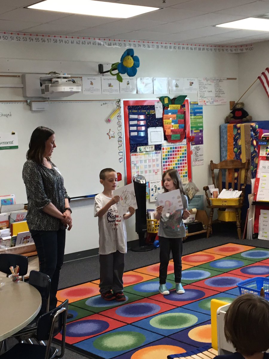 gwenrothrauen's tweet photo. Last day of learning economics through Jr.Achievement with Volunteer Diane! TY #jrachievement @HanawaltHawks @gwenrothrauen https://t.co/XokiXFhddm