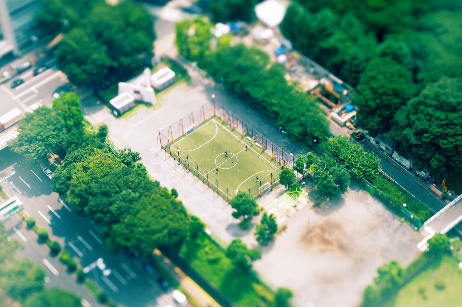 とよとよ ストックイラスト 自分が写真撮りの人だったら 出来上がった写真の良し悪しよりもレンズや機材とかガジェットマニアな方向にいくと思う ミニチュア風に映るチルトシフト撮影とかすんげ面白い T Co Hcphw7kob8 Twitter