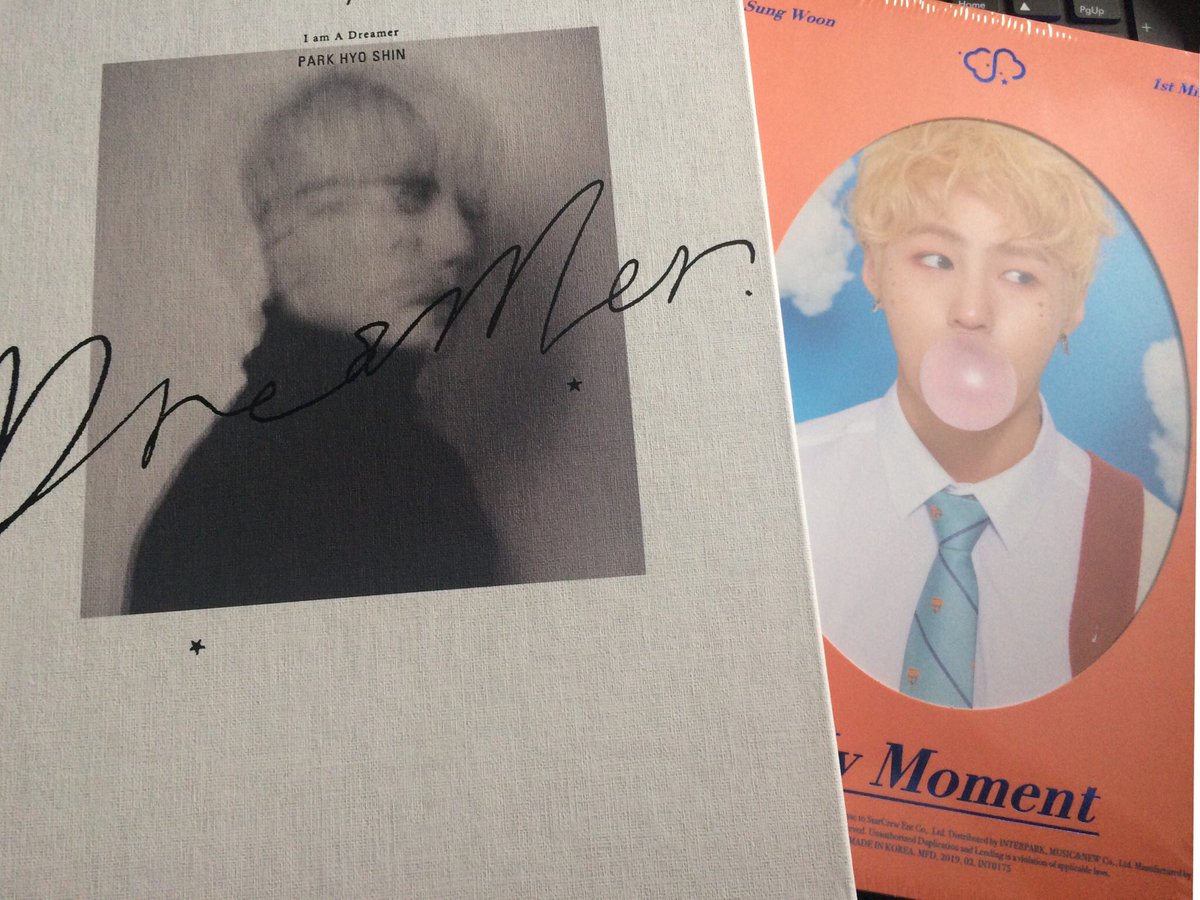 bo0ming's tweet image. Thanks a lot @sminglive
I had to pay customs fee for Park Hyo Shin but it's 100% worth it, I've been wanting this album for years!

+ I got Ha Sungwoon’s album which I won in the quiz!

#ParkHyoShin #IAmADreamer #박효신 #HaSungwoon #MyMoment #하성운 #SMING #kpop