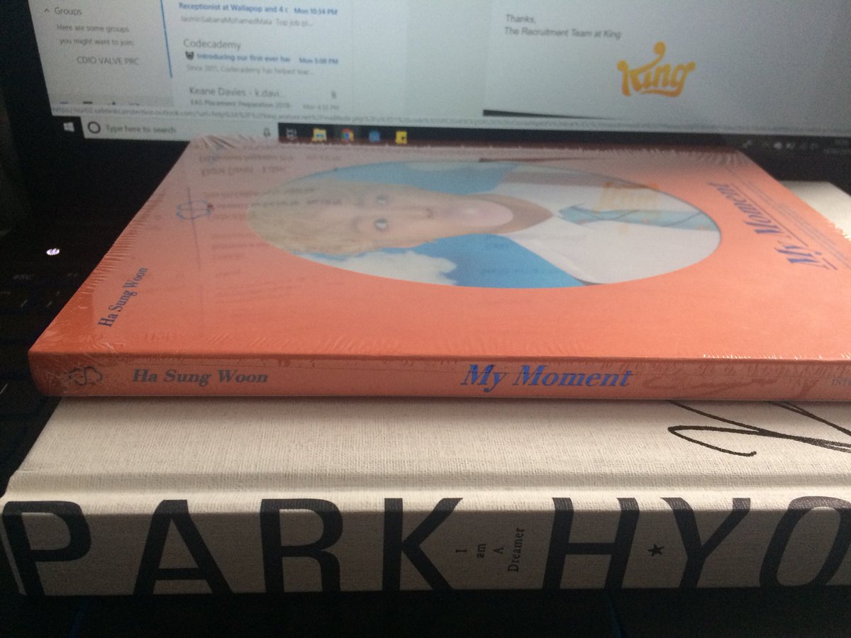 bo0ming's tweet image. Thanks a lot @sminglive
I had to pay customs fee for Park Hyo Shin but it's 100% worth it, I've been wanting this album for years!

+ I got Ha Sungwoon’s album which I won in the quiz!

#ParkHyoShin #IAmADreamer #박효신 #HaSungwoon #MyMoment #하성운 #SMING #kpop